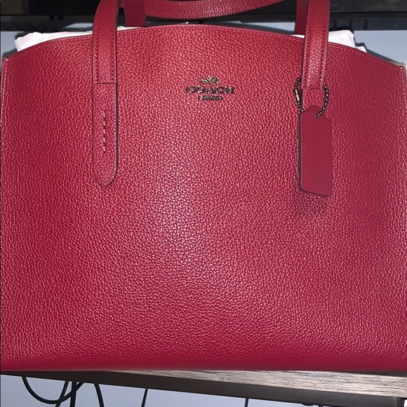 charlie medium carryall in pebble leather